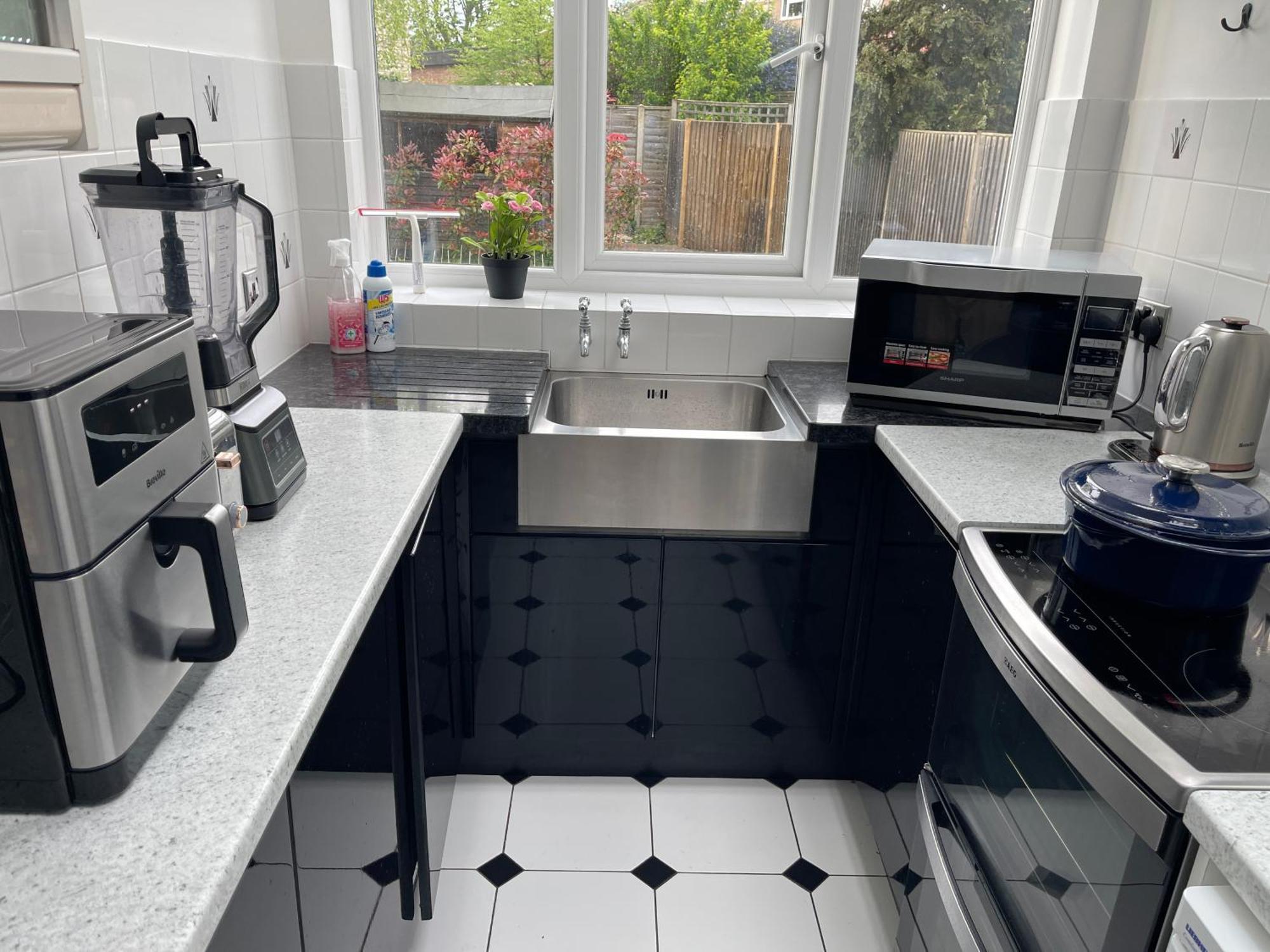 London Luxe Rooms Surbiton Εξωτερικό φωτογραφία